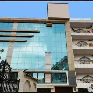 nivedita-varanasi.hotels-varanasi.com/